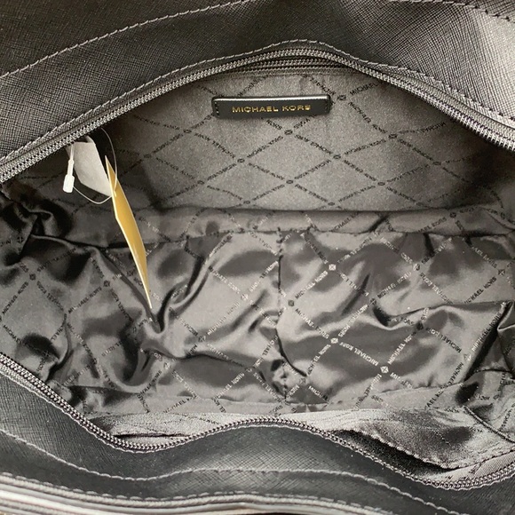 MICHAEL KORS 
Jet Set Large Saffiano Leather XChain Shoulder Bag BLACK COLOR - Picture 11 of 14